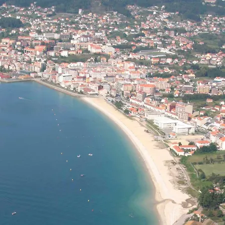 Rodeira Playa Apartment